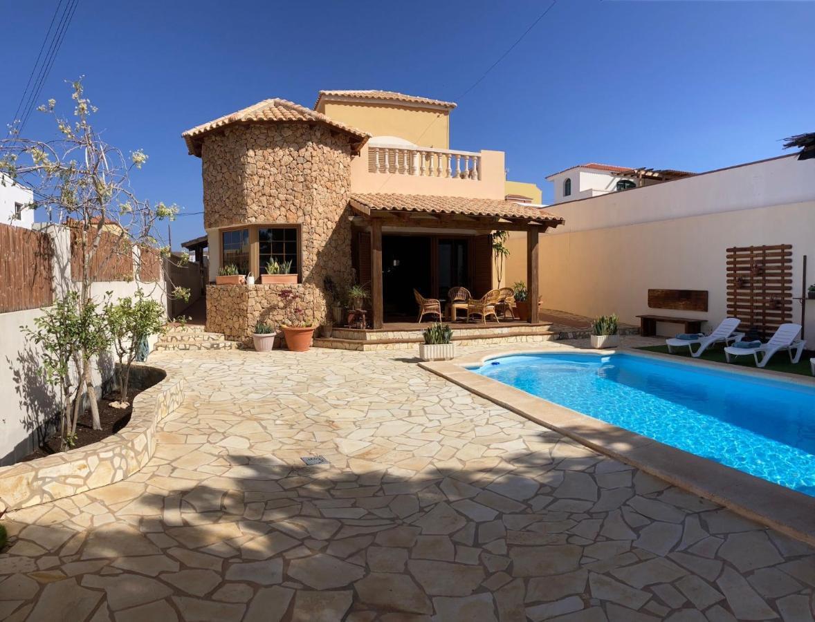 Villa Ingrid. Piscina Exterior. Las Playas Exteriér fotografie